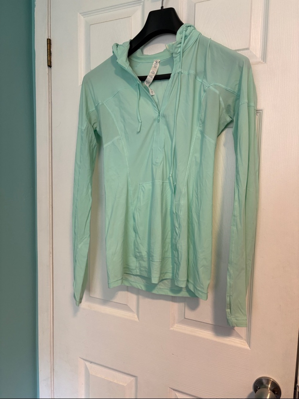 lululemon athletica Mint Green Zippered Hooded Top
